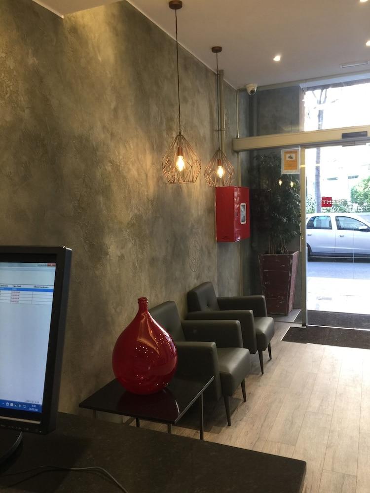 Hotel Transit Barcelona Zewnętrze zdjęcie